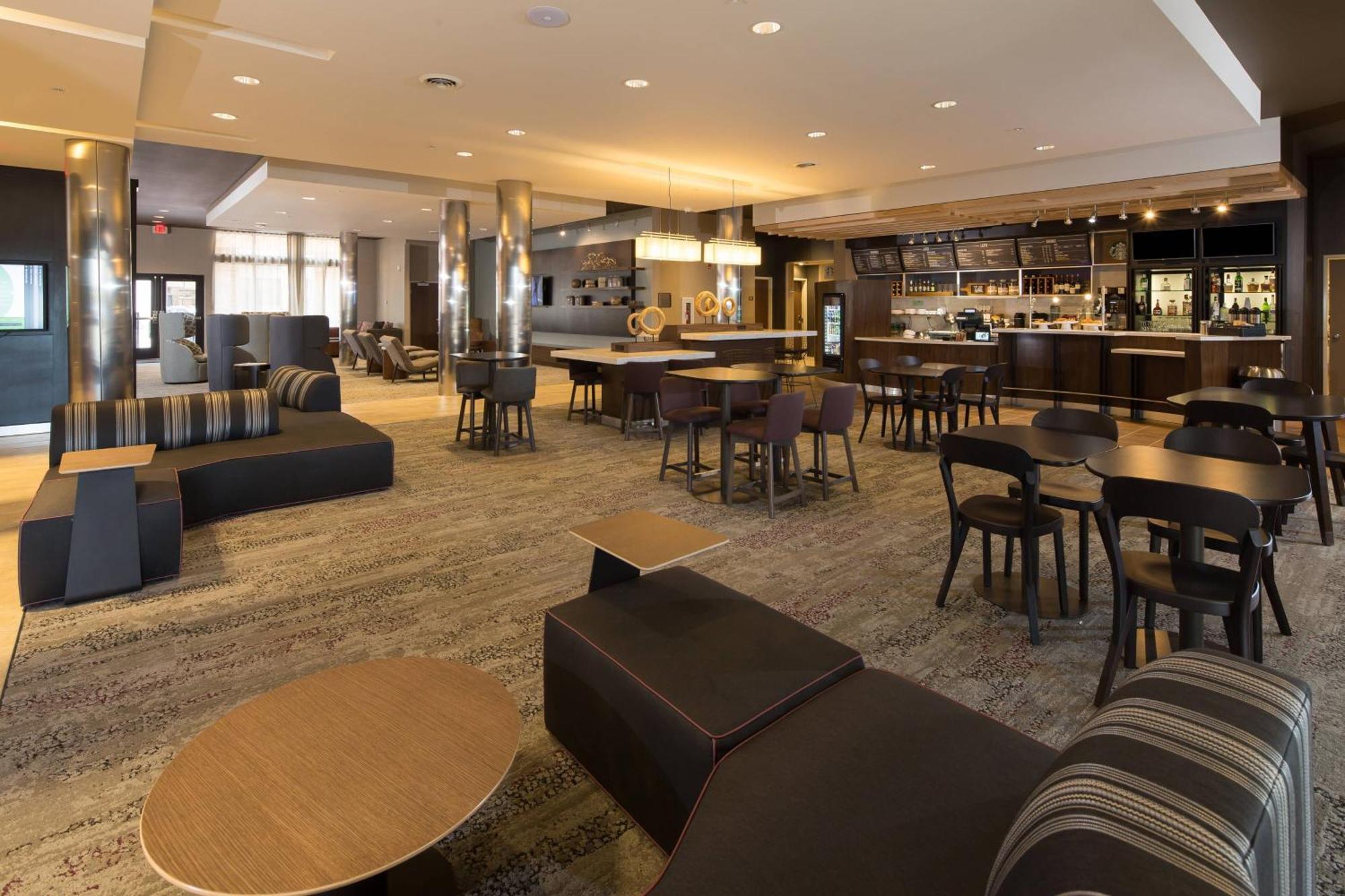 Courtyard Bay Hotel Bay City